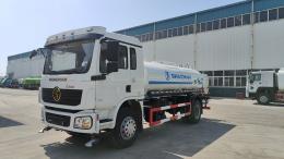 L3000 4X2 Water Tank Truck | 微信图片_20240523181035