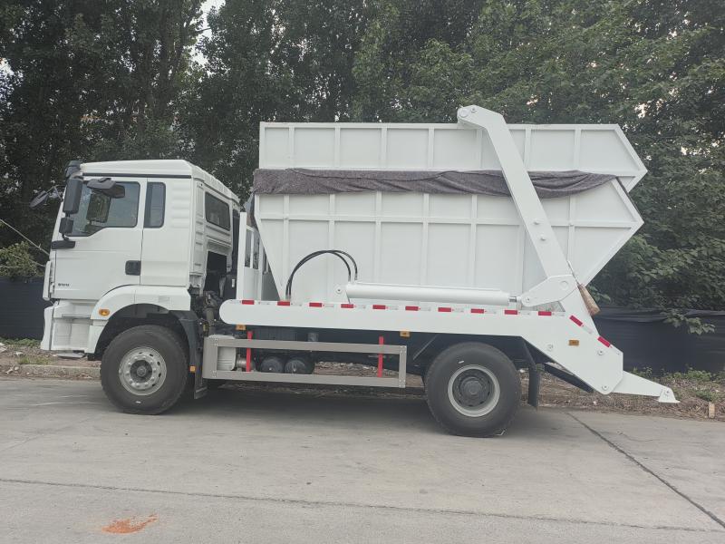 H3000 4X2 Swing-arm garbage truck